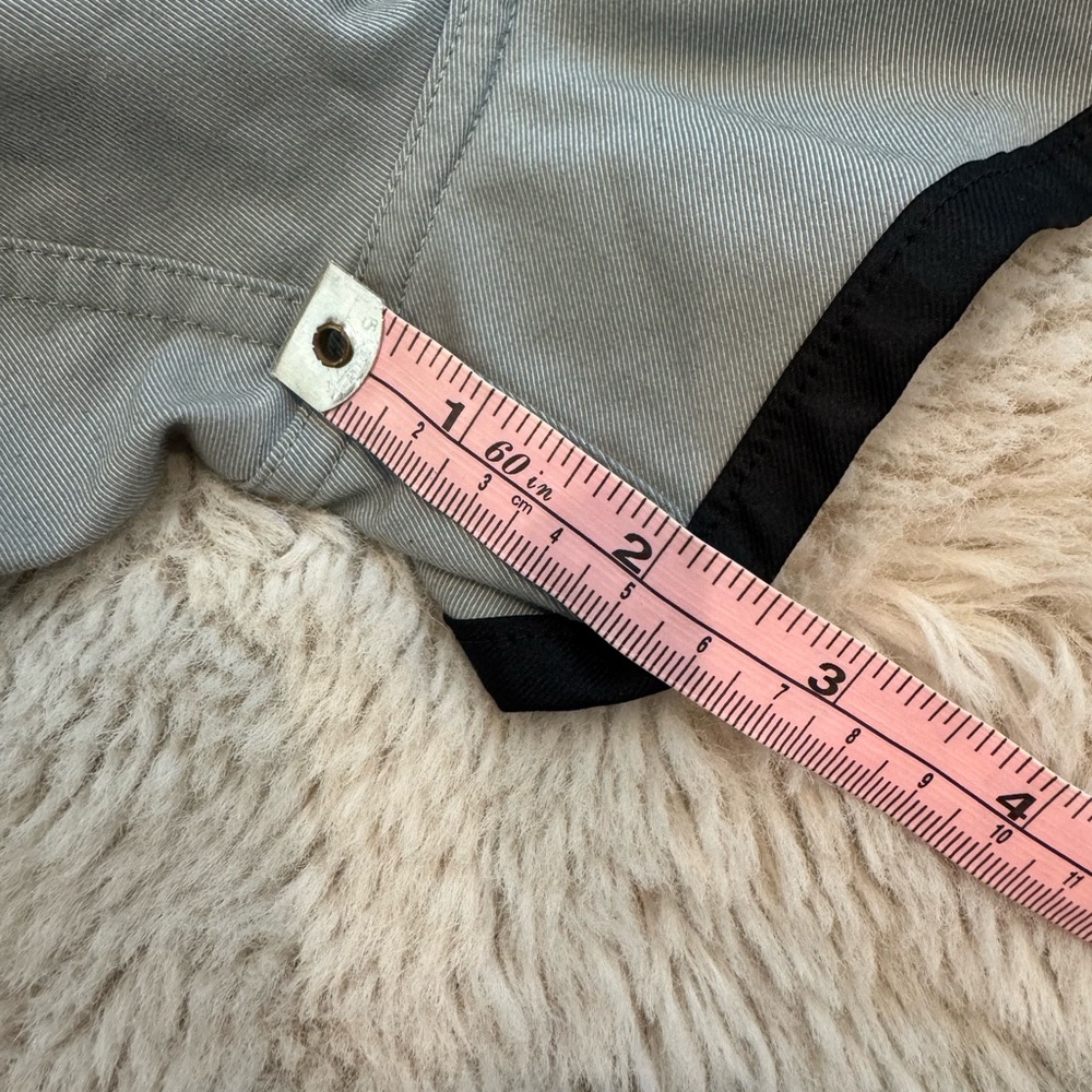 Lululemon varsity short - Picture 6 of 7